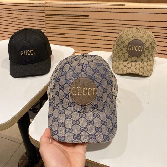 Fashion CD letter baseball cap