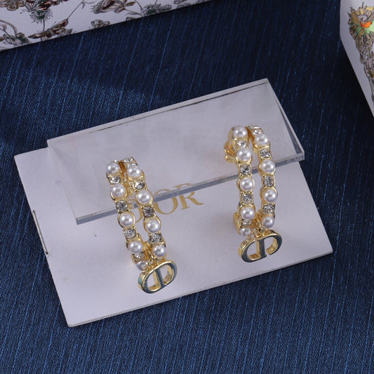Fashion CD Pearl Earrings
