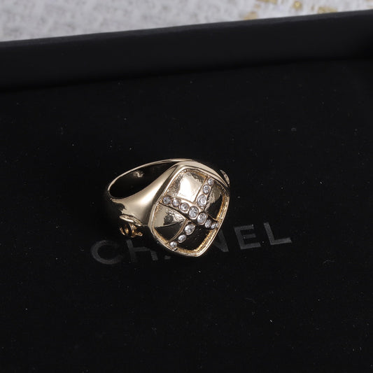CC Classic Rhinestone Ring