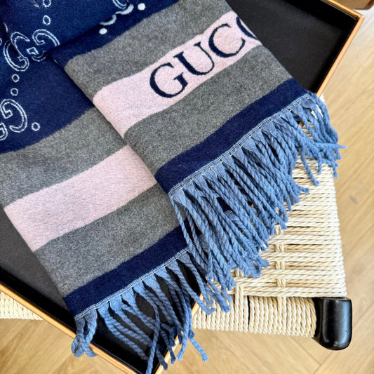 Fashionable GG Lettering Scarf