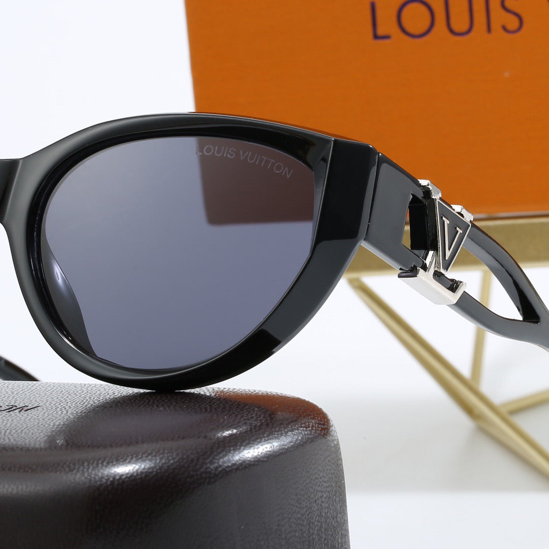 5-color fashionable four-leaf clover letter sunglasses