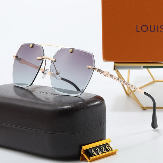 5-color fashionable four-leaf clover letter sunglasses