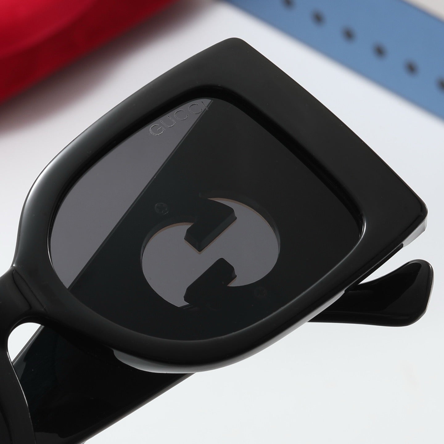 4-color fashionable GG letter sunglasses