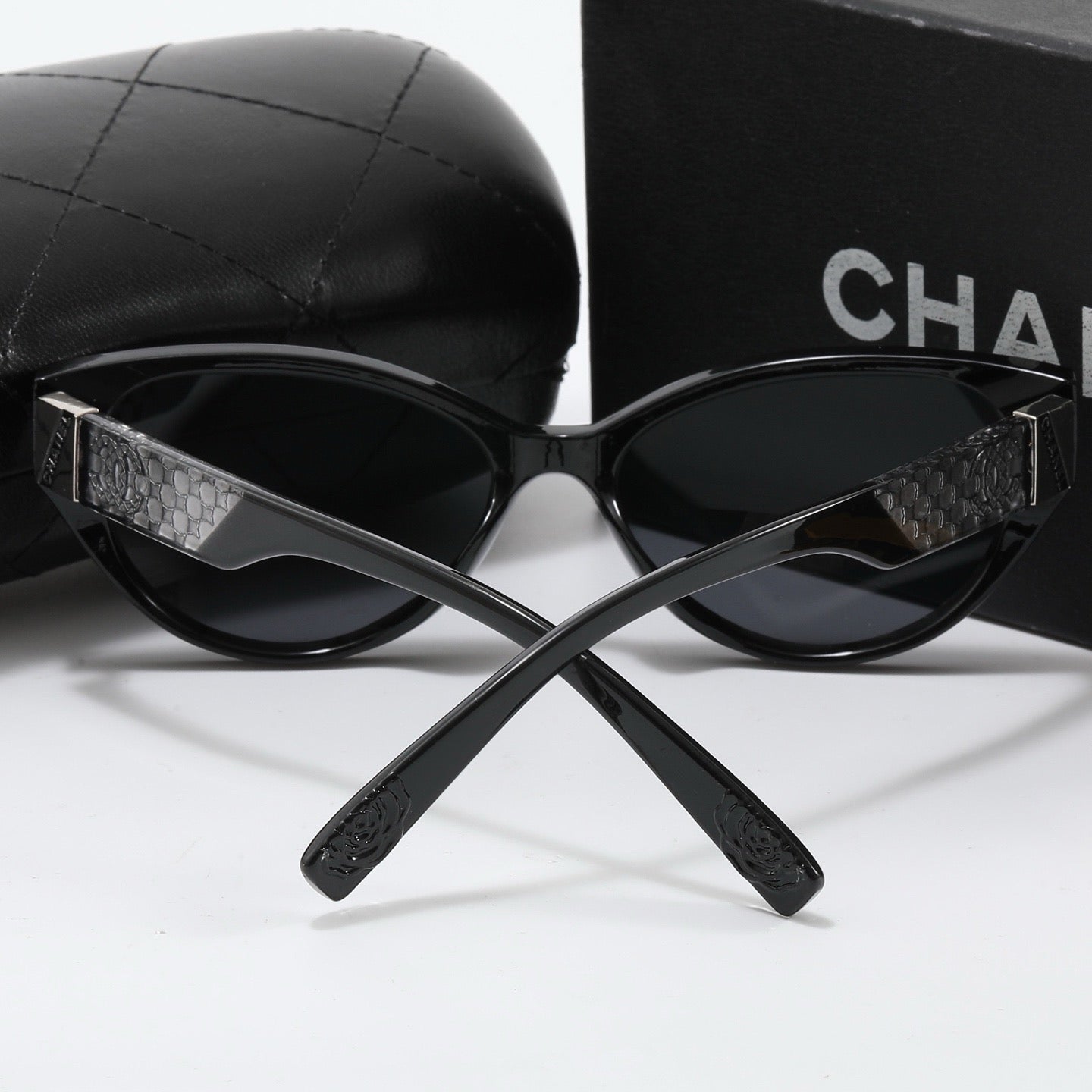 4-color fashion double C letter sunglasses