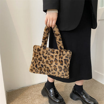 Fashionable Leopard Print Milk Zebra Plush Shoulder Handbag