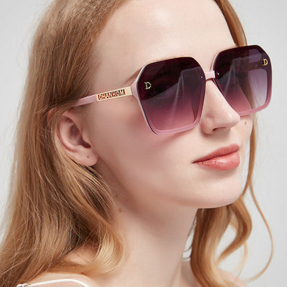 7 Color Trendy Oversized Square Letter Temple Polarized Sunglasses