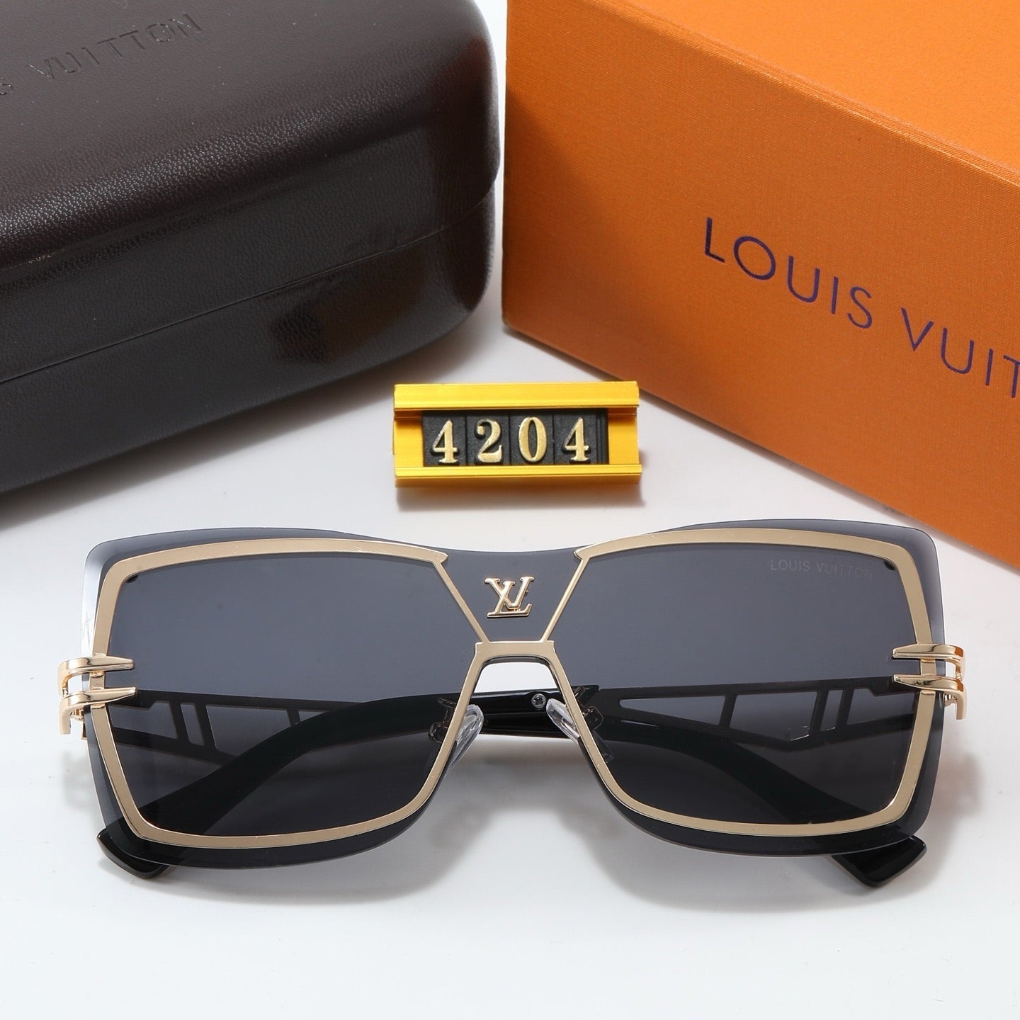 5-color fashionable four-leaf clover letter sunglasses