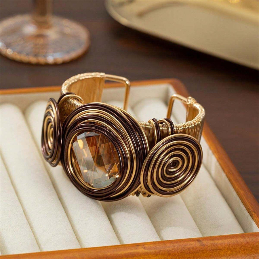 Retro thread inlaid rhinestone bracelet