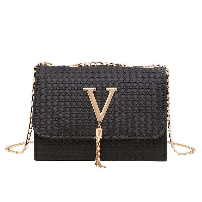 Woven V-Shaped Tassel Chain Magnetic Closure Shoulder Bag