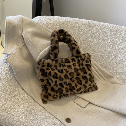 Fashionable Leopard Print Milk Zebra Plush Shoulder Handbag