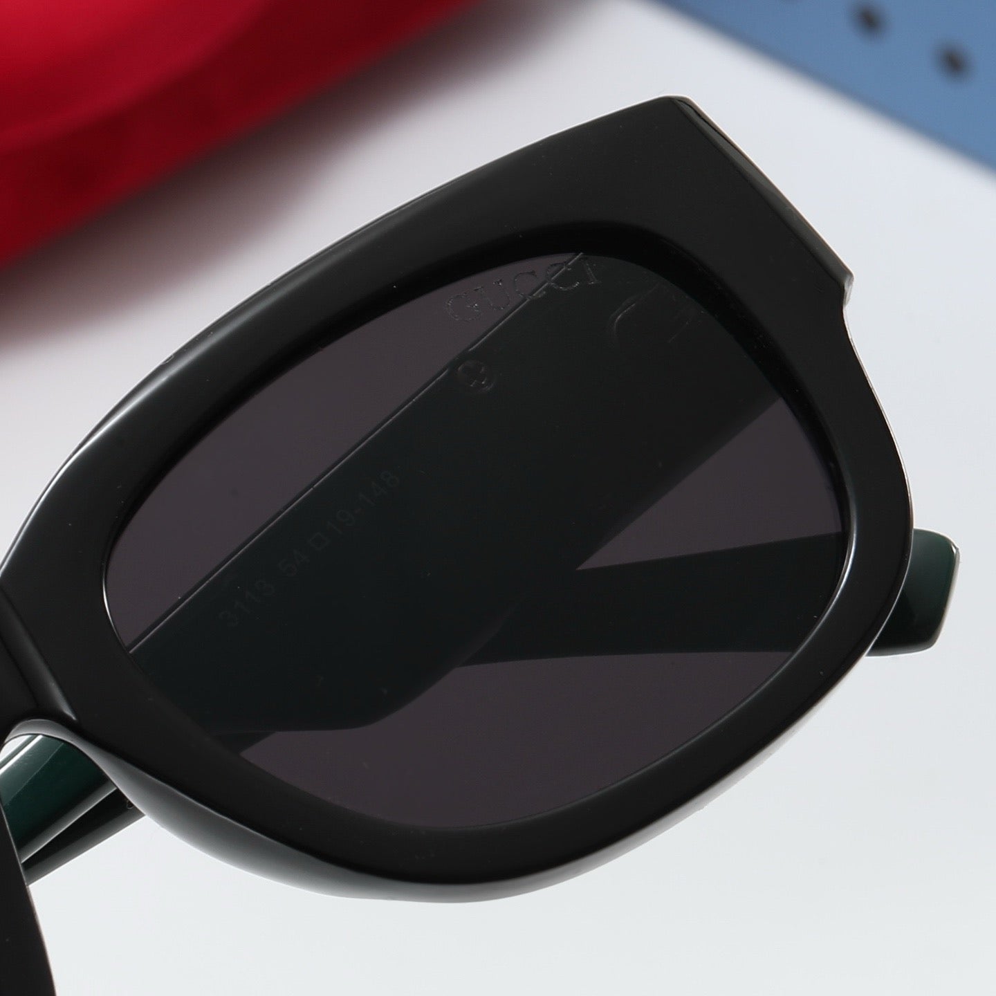 4-color fashionable GG letter sunglasses