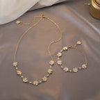 Daisy Flower Necklace