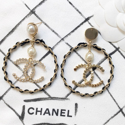 Fashion hand-woven pendant earrings