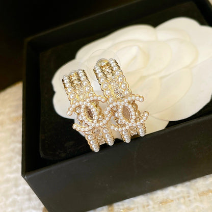 Luxurious Full Pearl Rhinestone Earrings