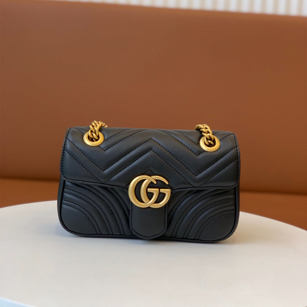 Fashion Women's Letter G locking Catch Wavy Leather Shoulder Bag Crossbody Bag