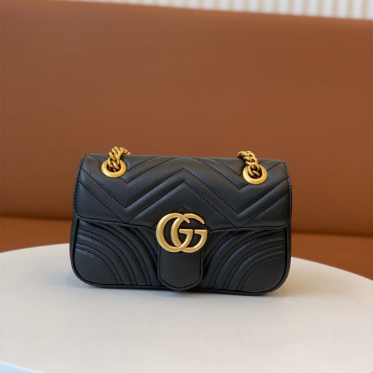 Fashion Women's Letter G locking Catch Wavy Leather Shoulder Bag Crossbody Bag