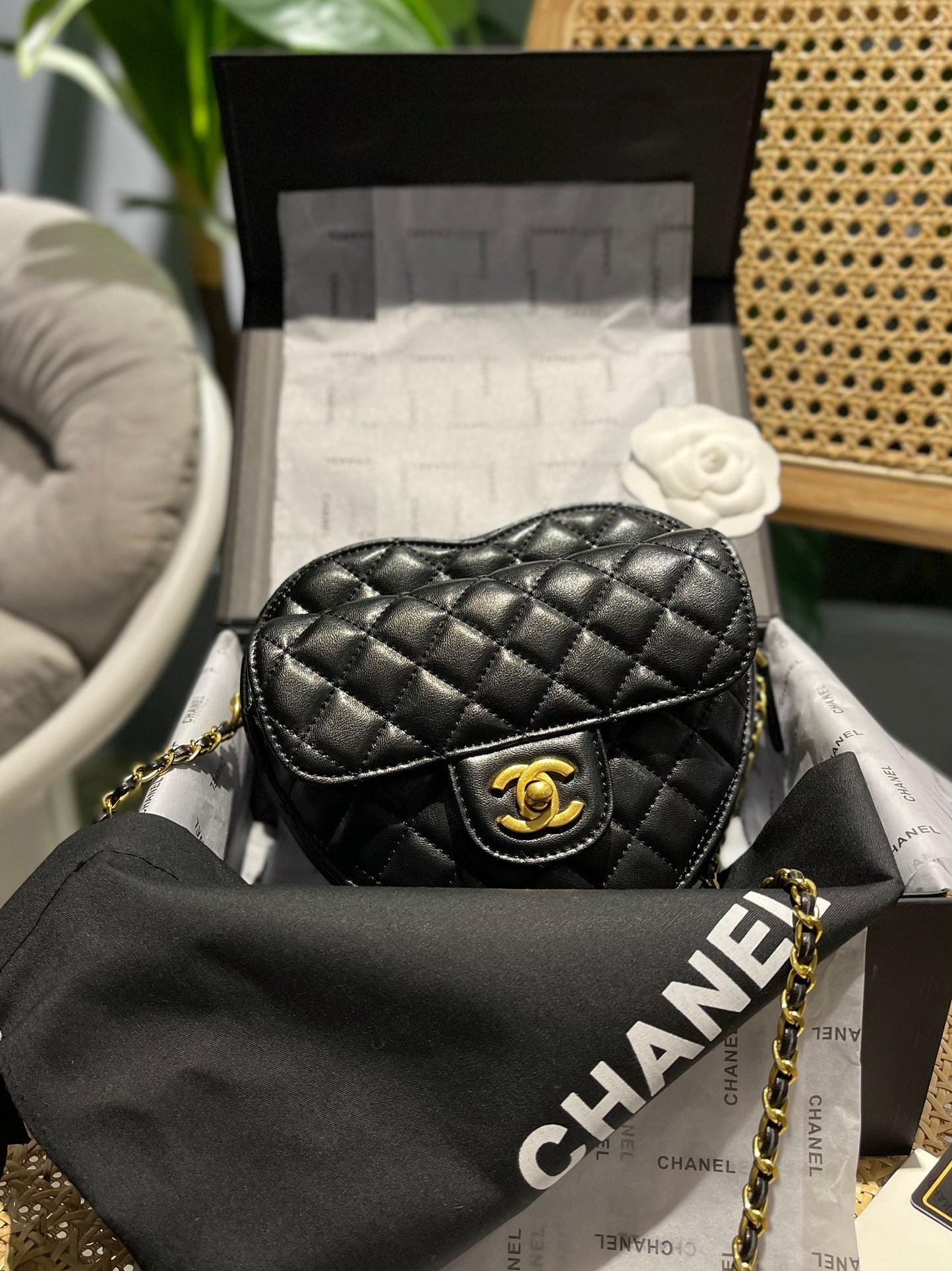 Fashion Heart-Shaped Leather Crossbody Bag Shoulder Bag