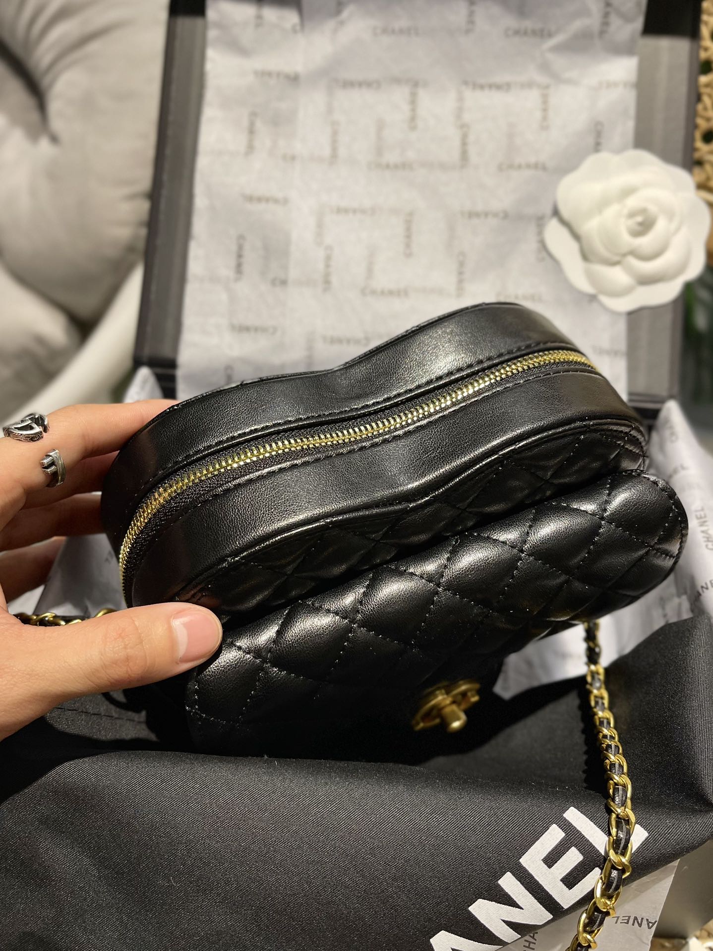 Fashion Heart-Shaped Leather Crossbody Bag Shoulder Bag