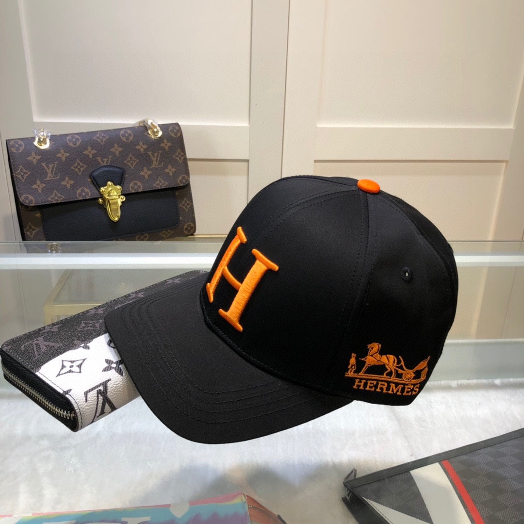 Fashion H letter retro car pattern flower baseball cap