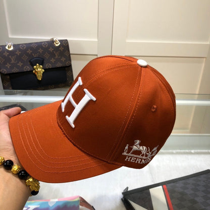 Fashion H letter retro car pattern flower baseball cap