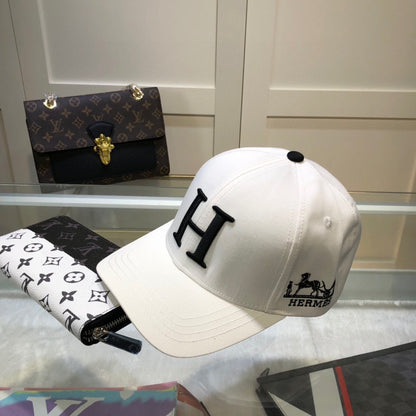Fashion H letter retro car pattern flower baseball cap