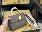 Fashion four-leaf clover letter printing messenger bag