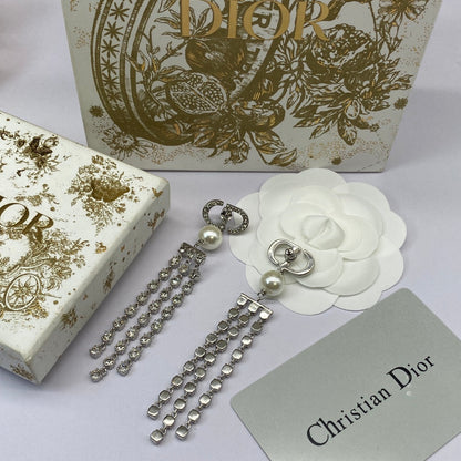 Fashion CD Rhinestone Tassel Pendant Earrings