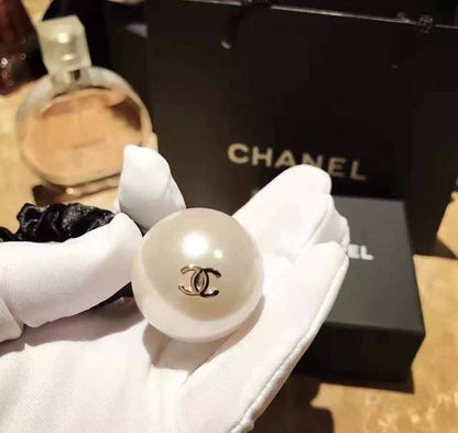 Fashion CD pearl hair clip