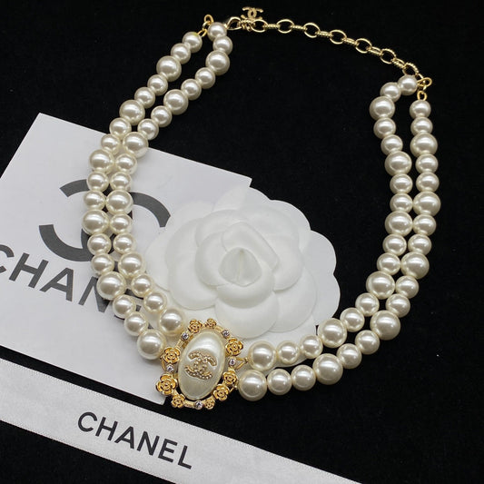 Fashion CC Pearl Charm Necklace