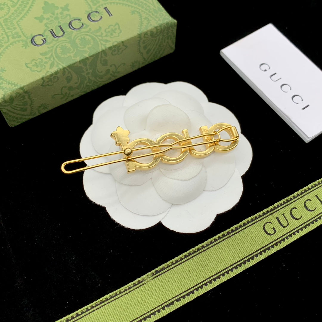 Fashion GG rhinestone letter hair clip