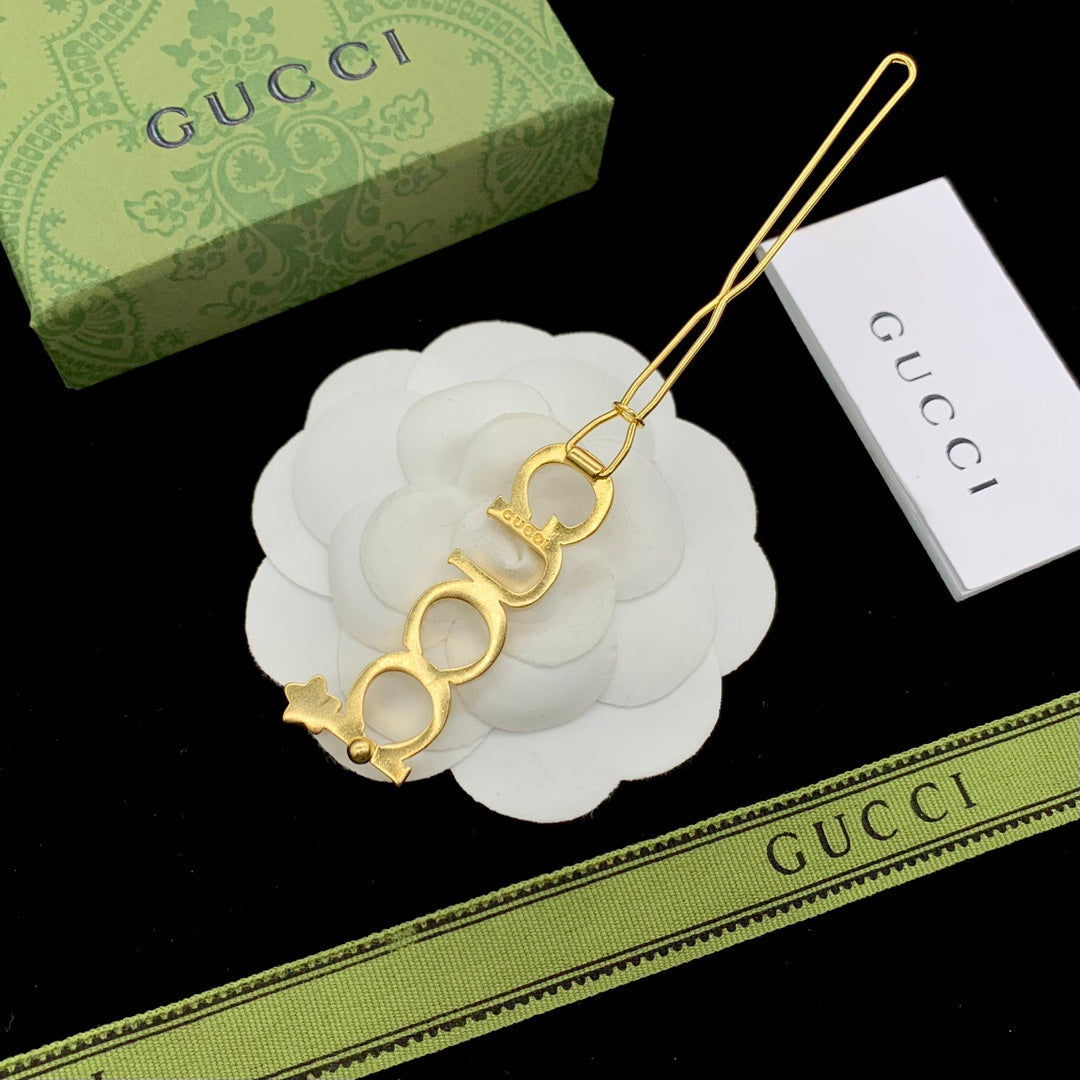 Fashion GG rhinestone letter hair clip