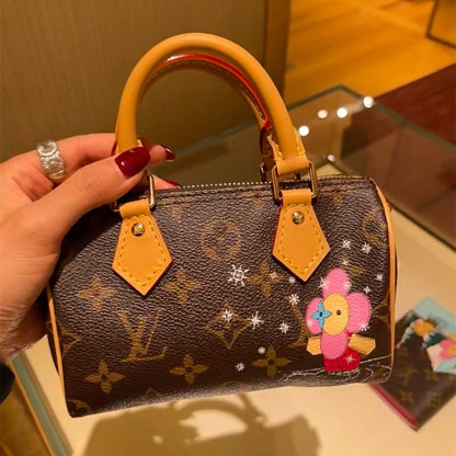 Fashionable four-leaf clover star flower pattern crossbody bag