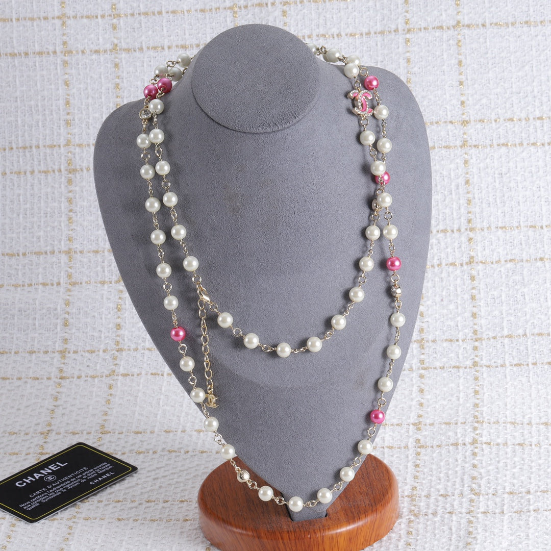 Fashion CC Pearl Necklace