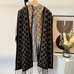Fashionable GG diagonal striped scarf
