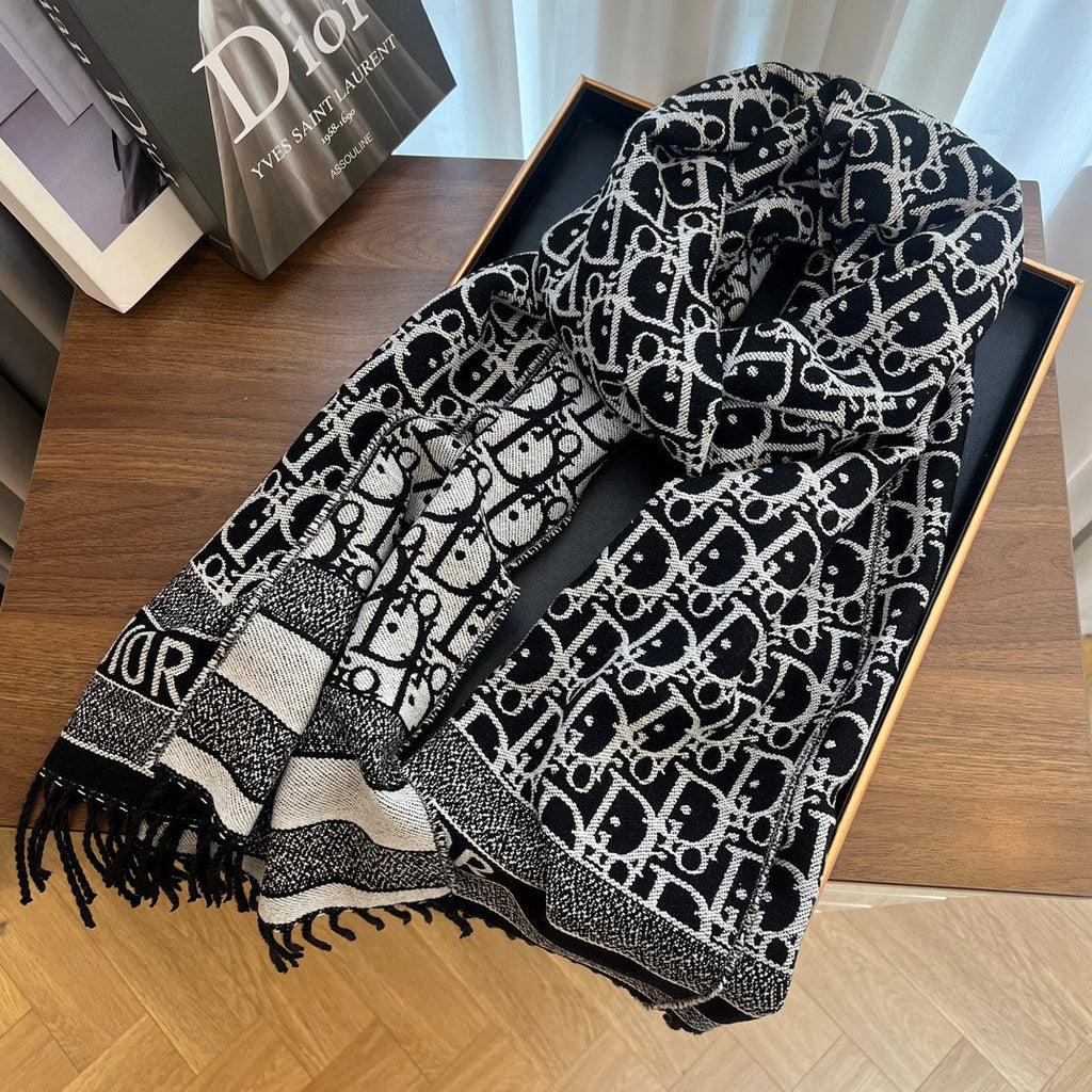 Fashion CD Gypsophila scarf