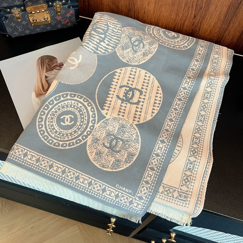 Fashion CC letter scarf