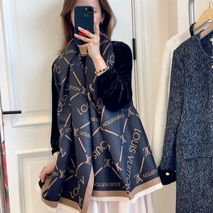 Fashionable four-leaf clover letter scarf