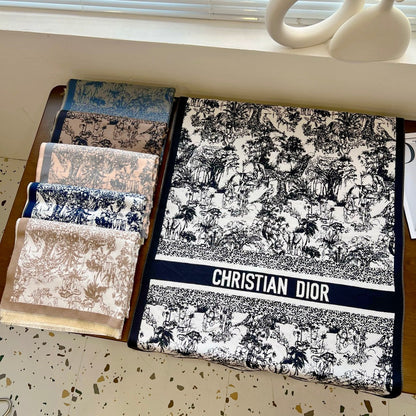 Fashion CD letter scarf