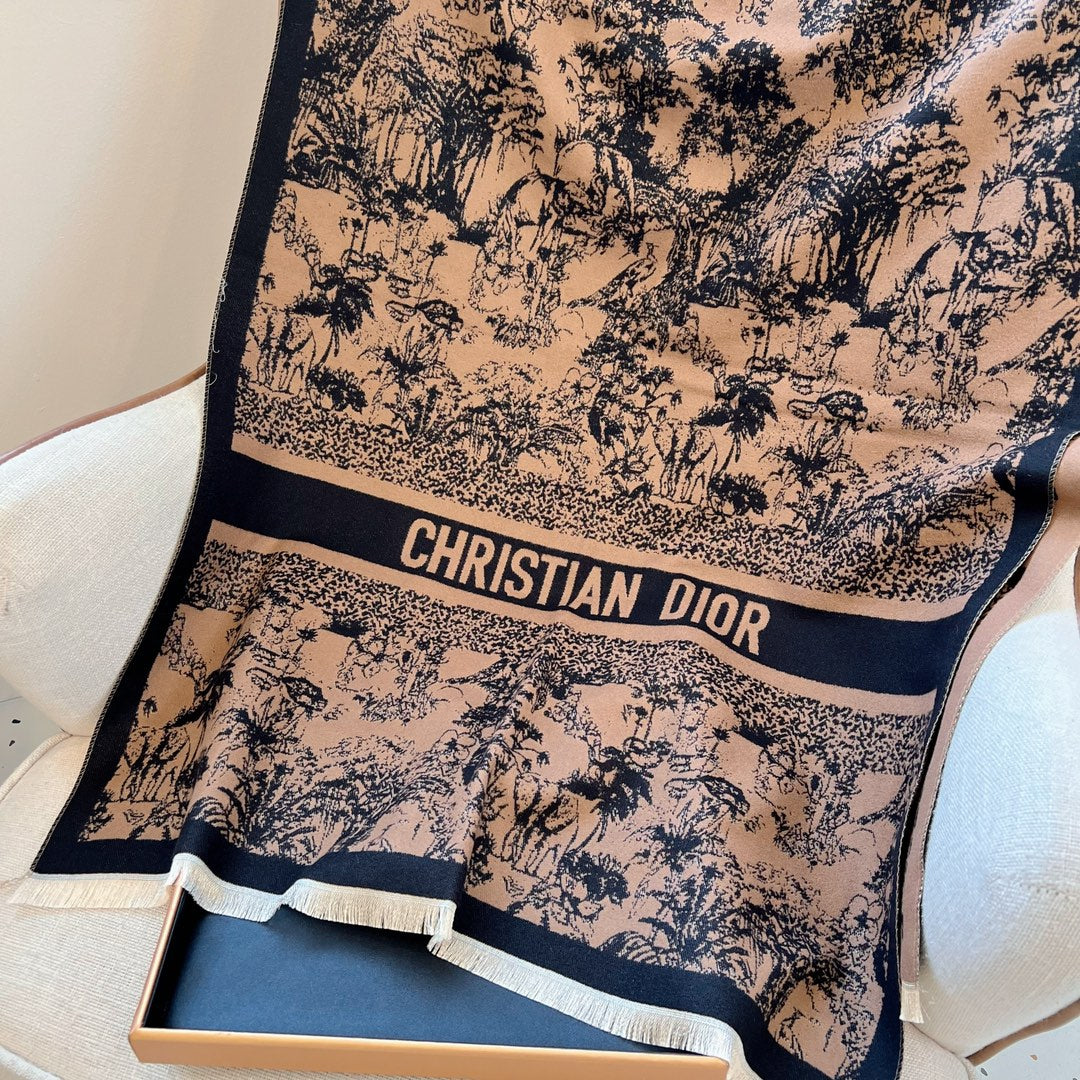 Fashion CD letter scarf