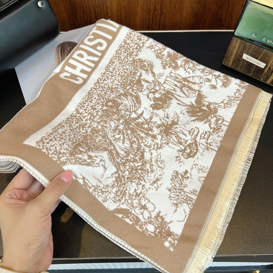 Fashion CD letter scarf