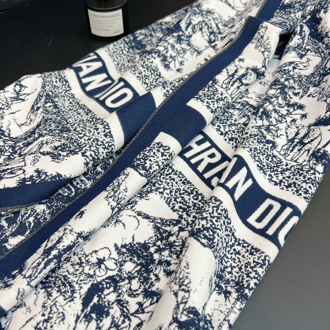 Fashion CD letter scarf