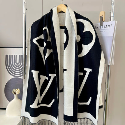 Fashion L letter scarf