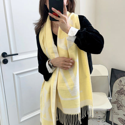 Fashion L letter scarf