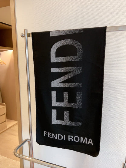 Fashion FF letter scarf