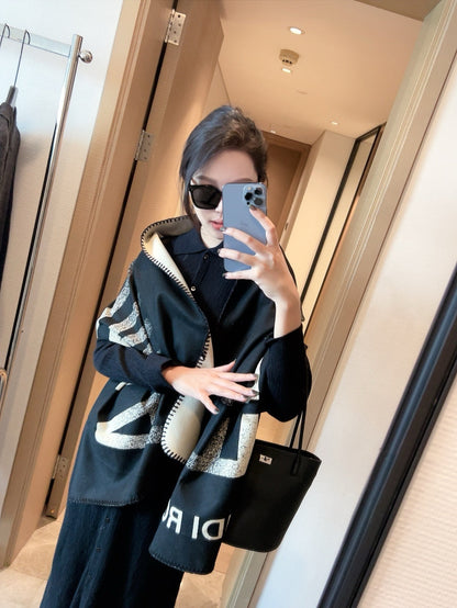 Fashion FF letter scarf