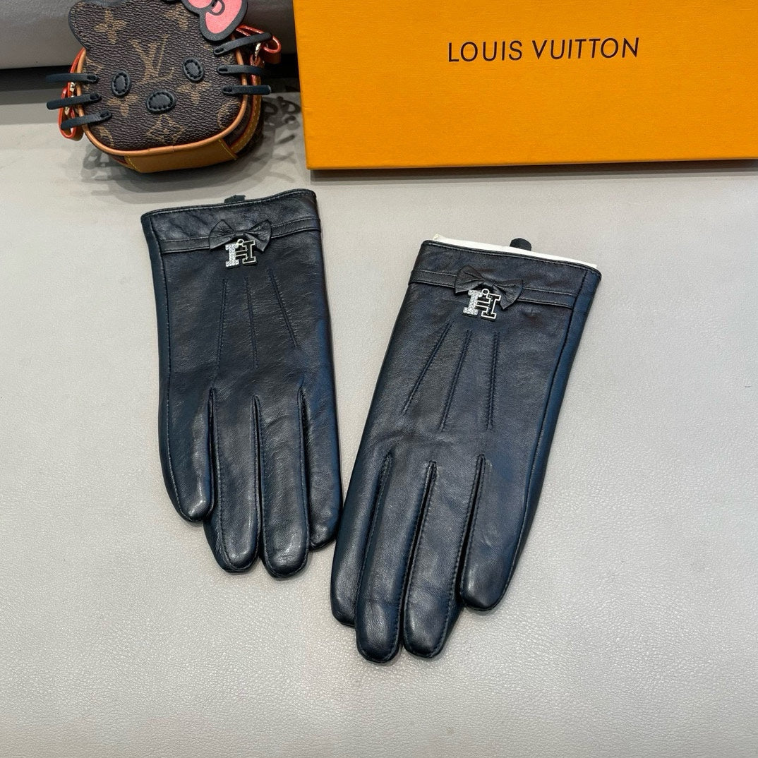 Fashion H letter gloves