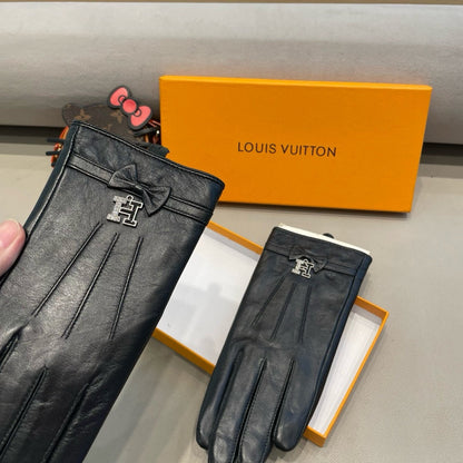 Fashion H letter gloves