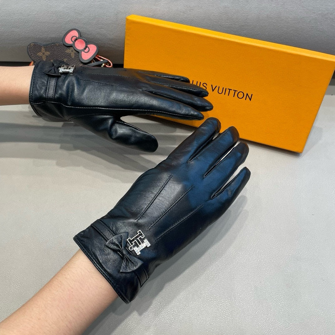 Fashion H letter gloves