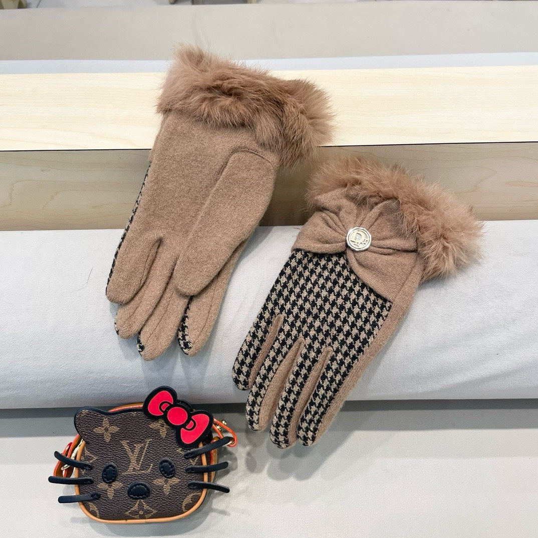 Fashion CD letter gloves