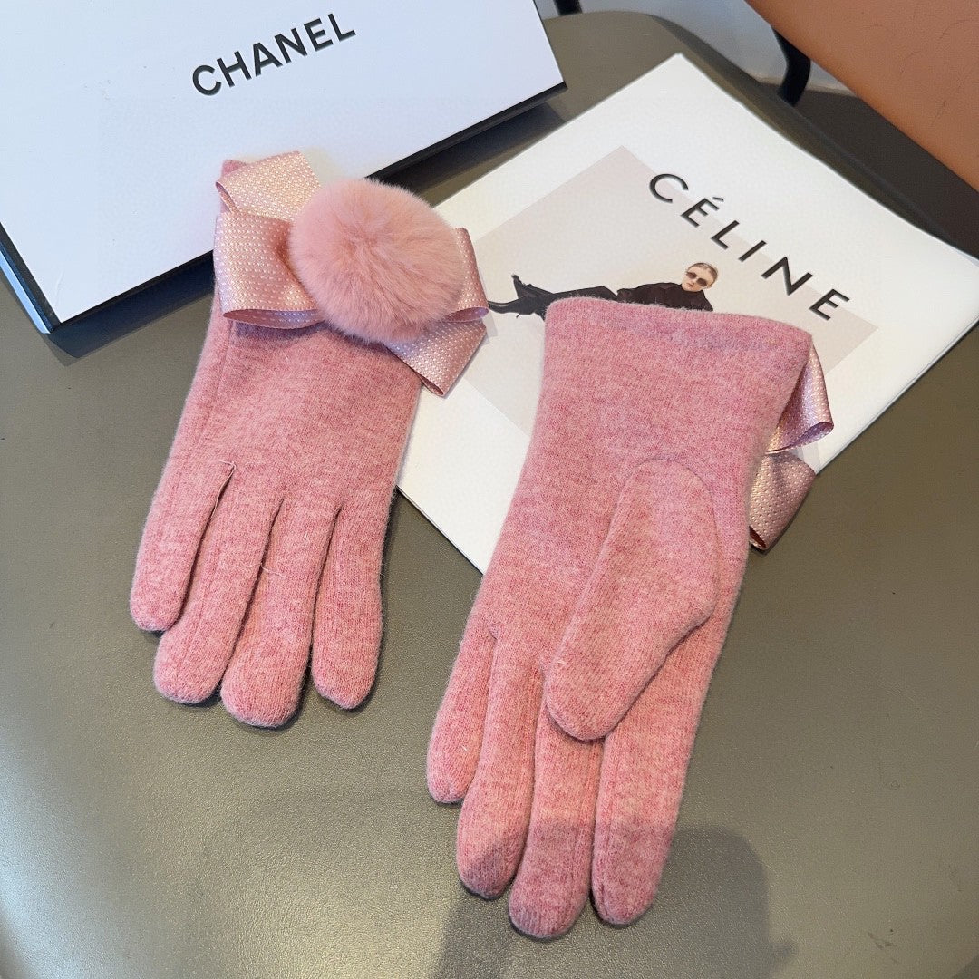 Fashion CC letter gloves